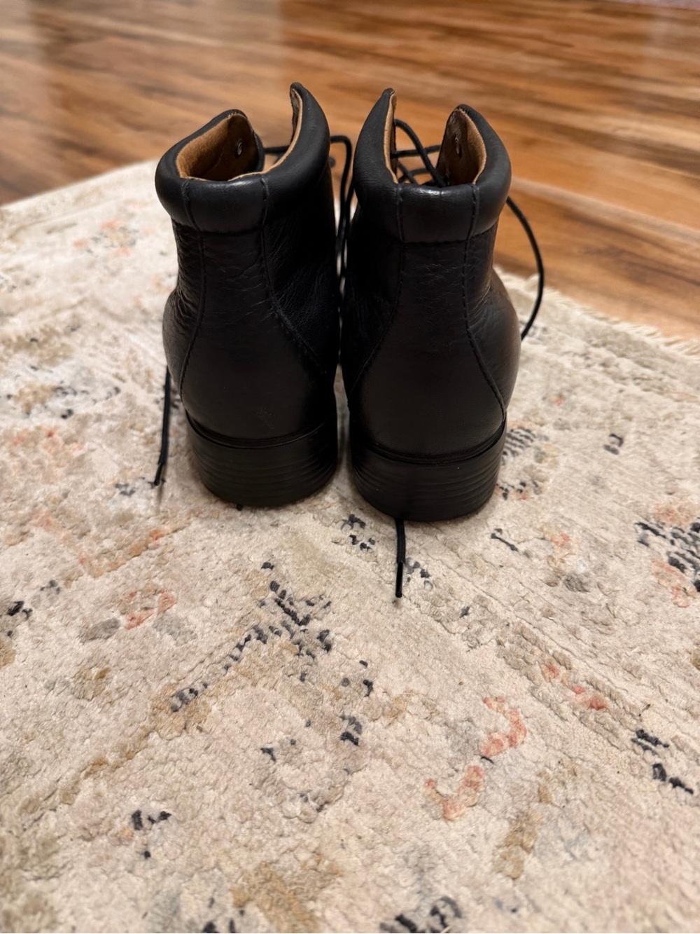 Ariat Black Leather Lace-Up Shoe with Brown Interior Y2K - Picture 2 of 7